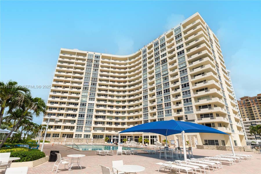 Property photo for 3180 S Ocean Drive, #1517, Hallandale Beach, FL