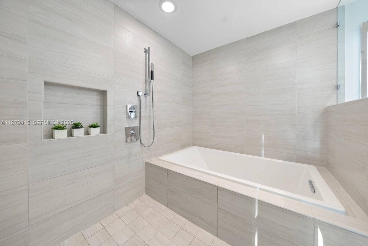 1180 N Federal Highway, #609, Fort Lauderdale, Fort Lauderdale, FL 33304 Photo 14