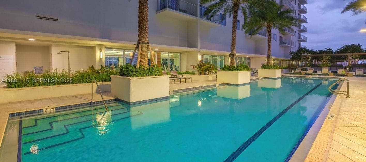 591 Evernia Sreet, #B4, West Palm Beach, West Palm Beach, FL 33401 Photo 14
