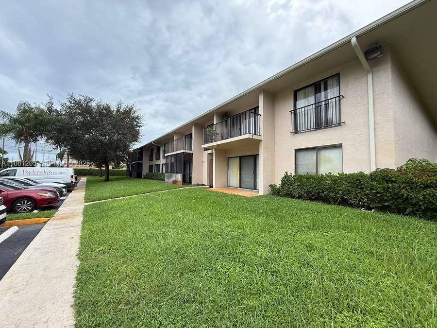 Property photo for 5915 Washington Street, #116, Hollywood, FL