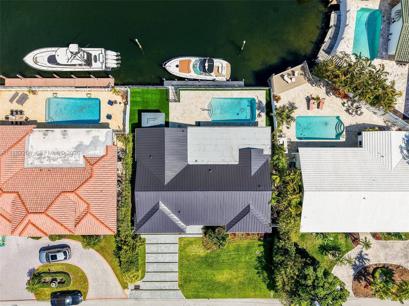 3341 NE 38th Street, Fort Lauderdale, FL 33308 Quiet cul de sac for tranquil days in the backyard