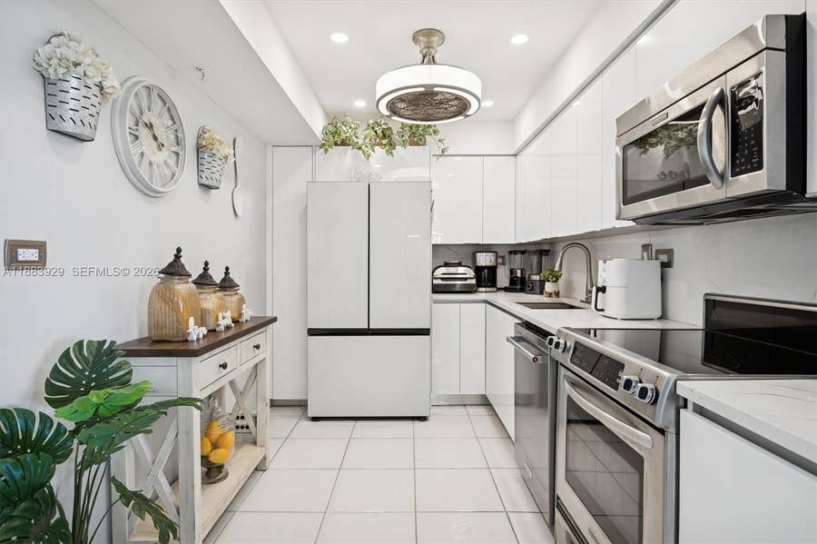 Property photo for 20355 NE 34th Court, #2326, Aventura, FL