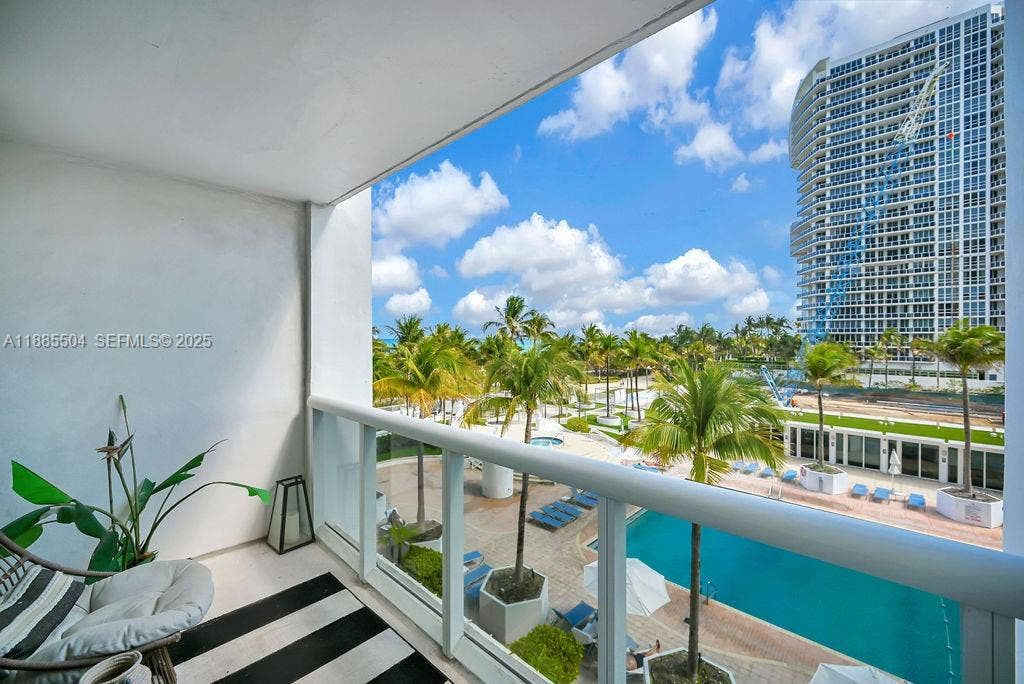 10275 Collins Avenue, #312, Bal Harbour, Bal Harbour, FL 33154 Photo 2