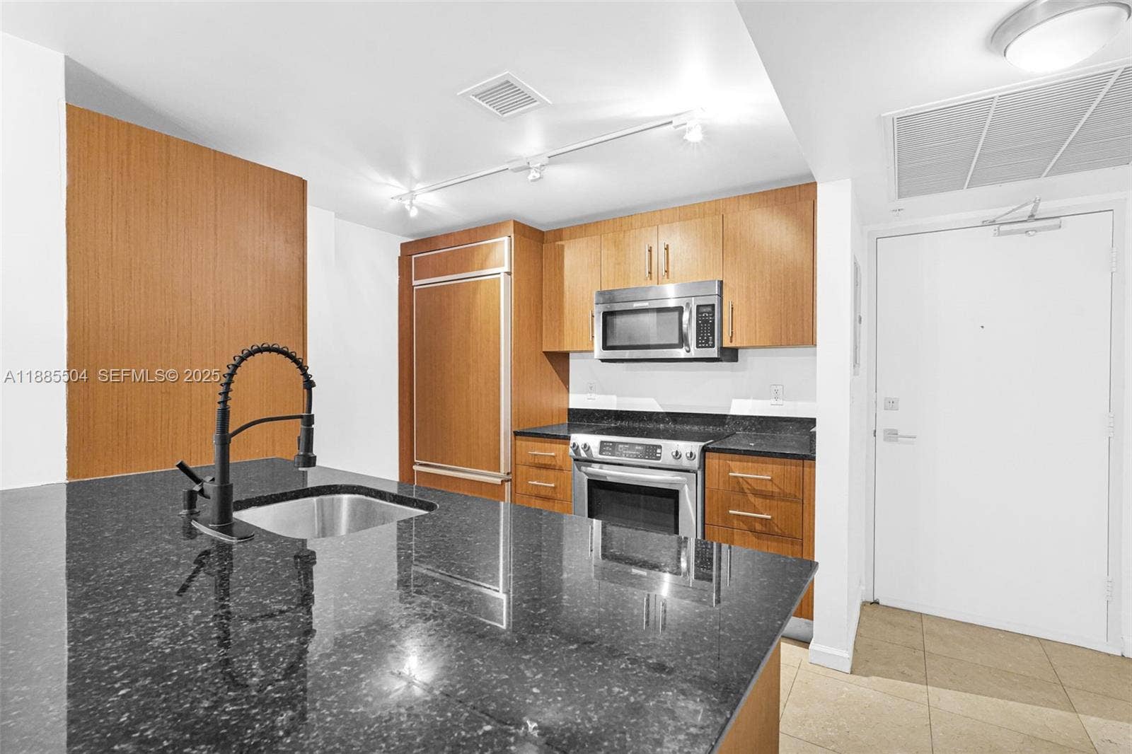 10275 Collins Avenue, #312, Bal Harbour, Bal Harbour, FL 33154 Photo 16