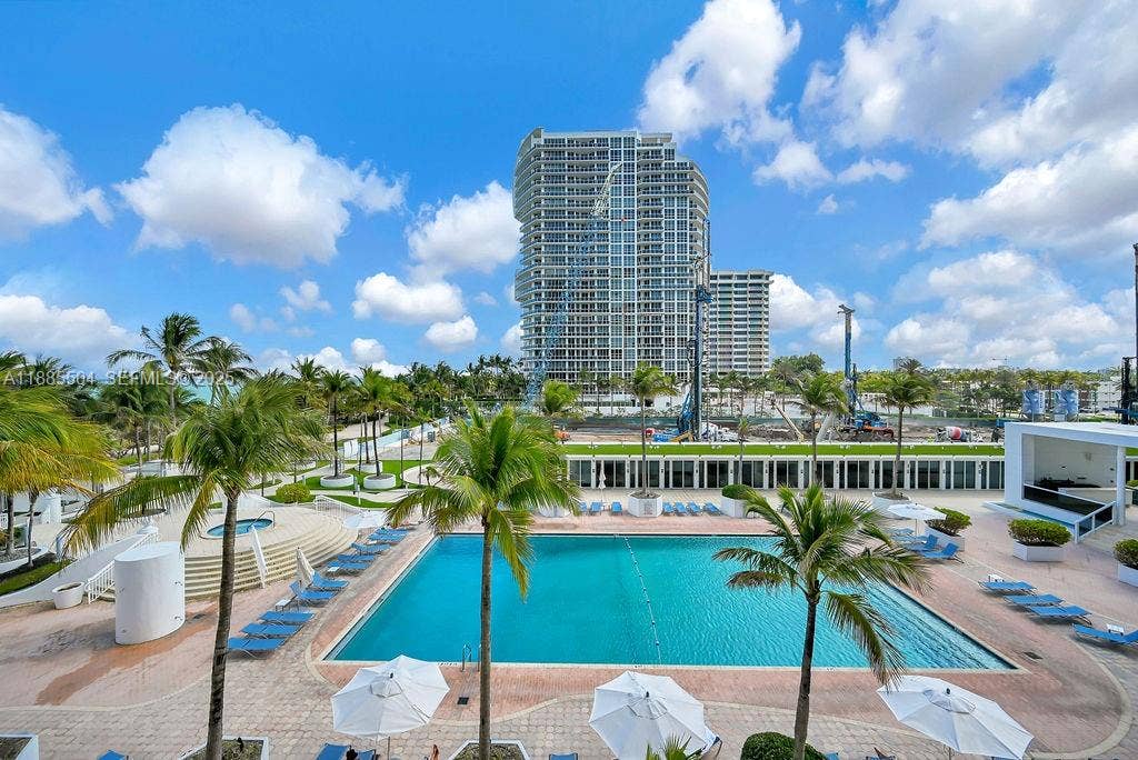 10275 Collins Avenue, #312, Bal Harbour, Bal Harbour, FL 33154 Photo 4