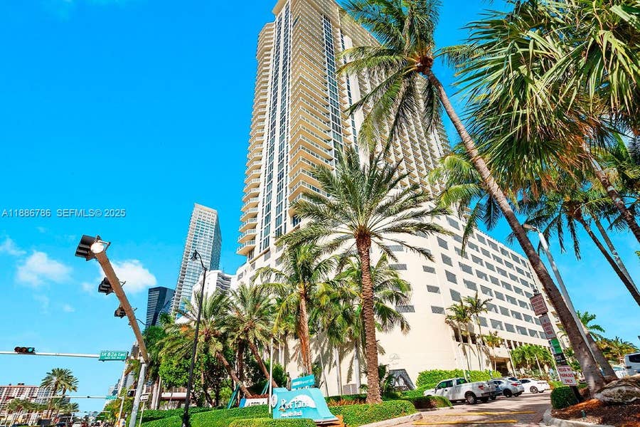 Property photo for 16699 Collins Avenue, #1806, Sunny Isles Beach, FL