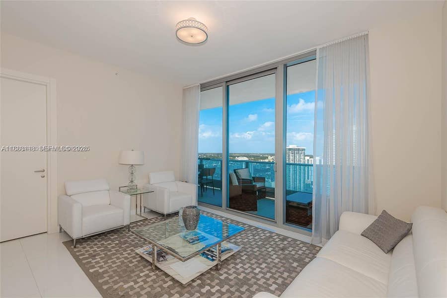 Property photo for 200 Biscayne Boulevard Way, #5109, Miami, FL