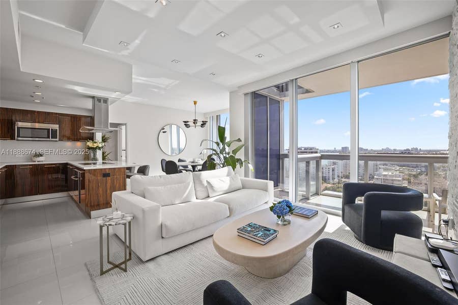 Property photo for 6899 Collins Avenue, #1610, Miami Beach, FL
