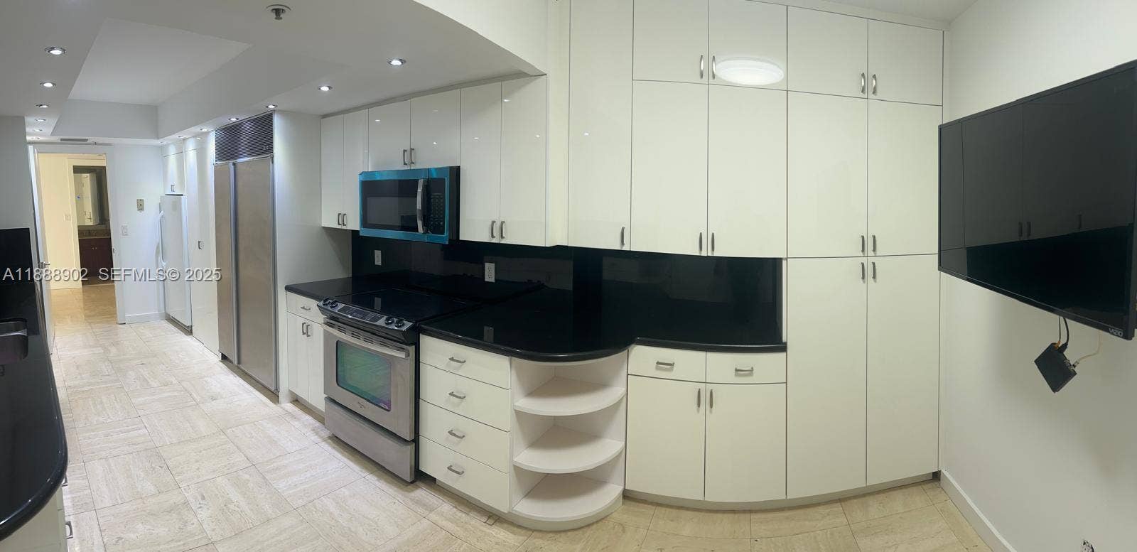 10175 Collins Avenue, #1104, Bal Harbour, Bal Harbour, FL 33154 Photo 5
