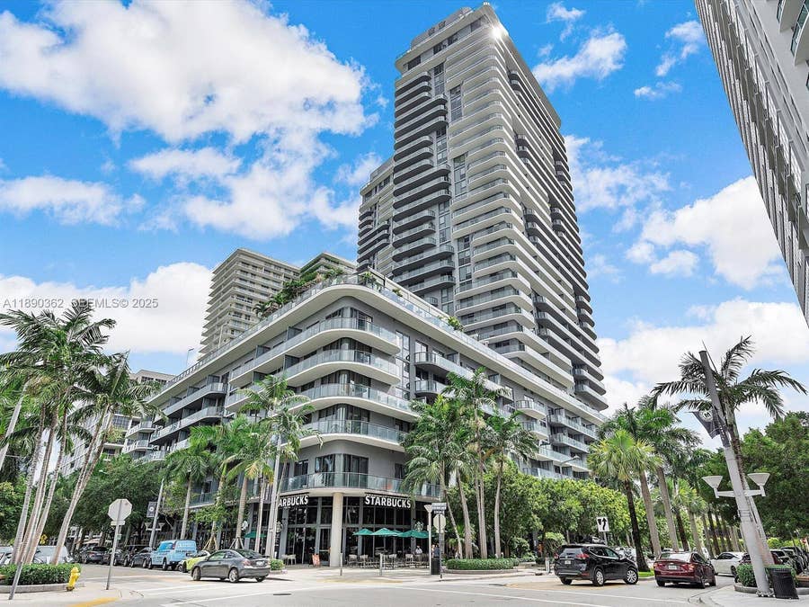 Property photo for 121 NE 34th Street, #1610, Miami, FL