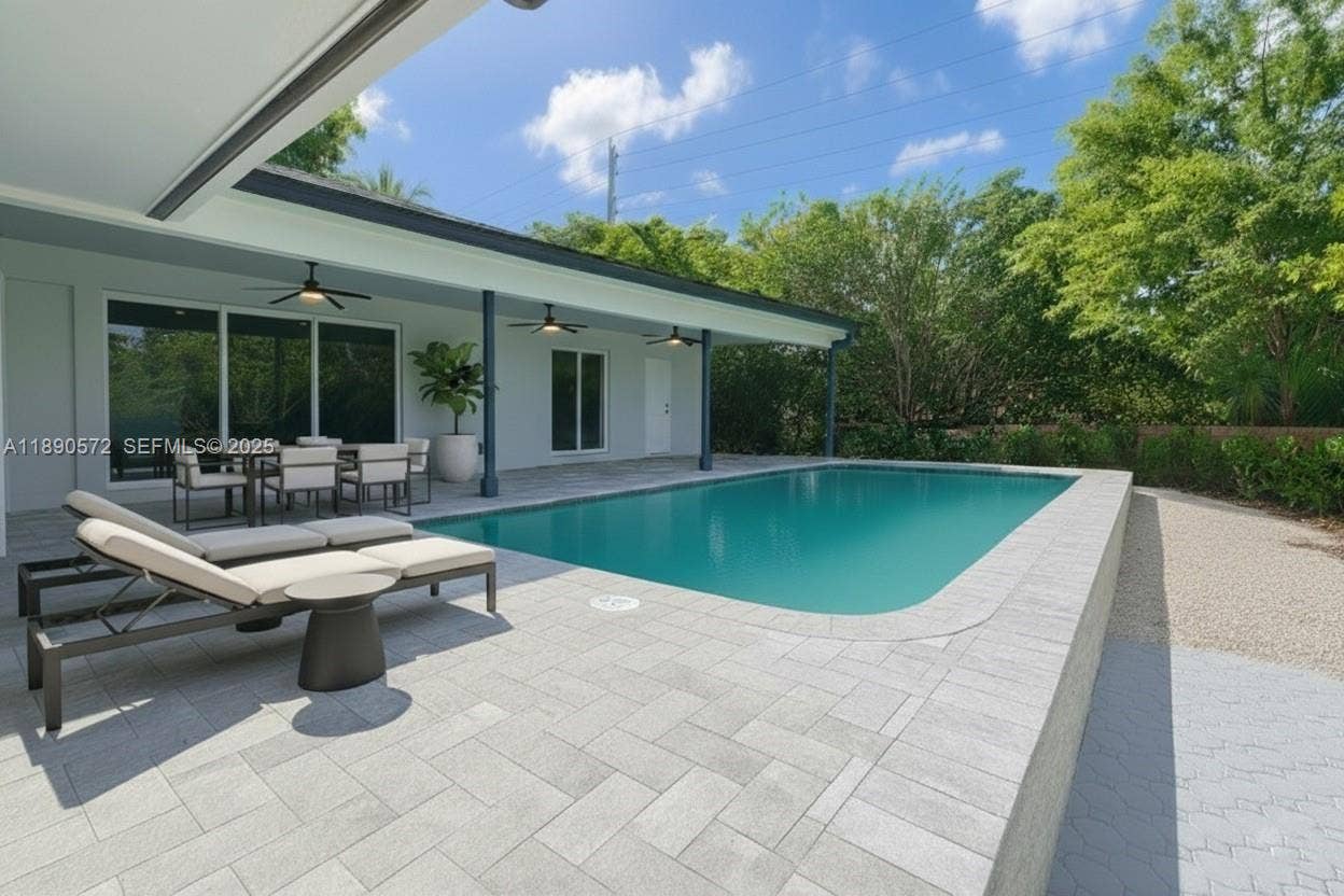 3801 NE 16th Terrace, Oakland Park, FL 33334 Photo 10