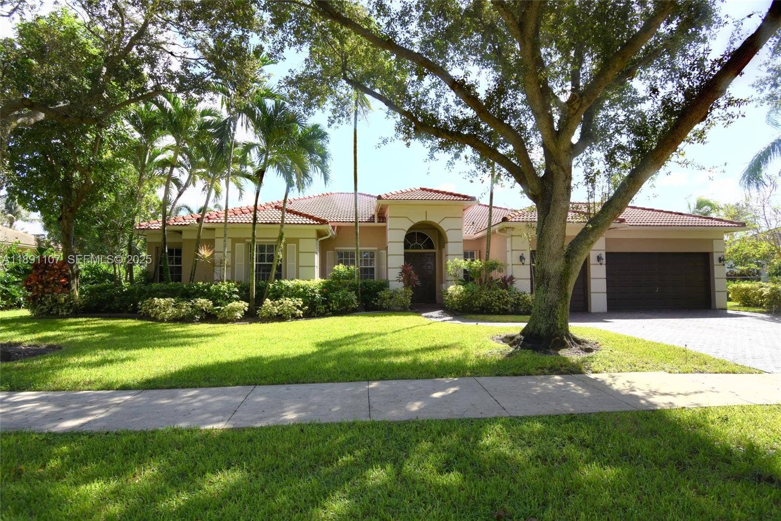 4240 SW 131st Avenue, Davie, FL 33330 Photo 1