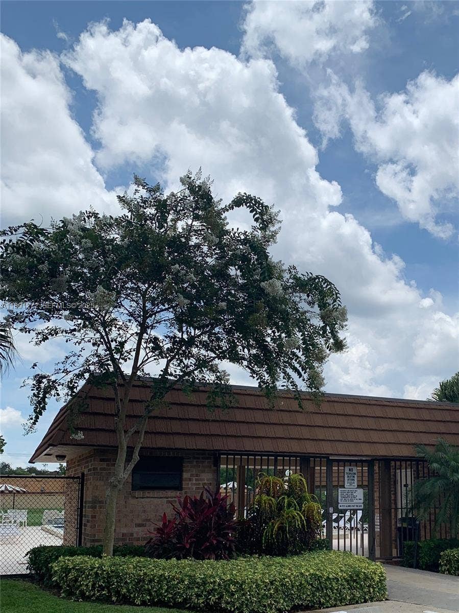 2561 Camelot Court, Cooper City, Cooper City, FL 33026 Gate entry to pool