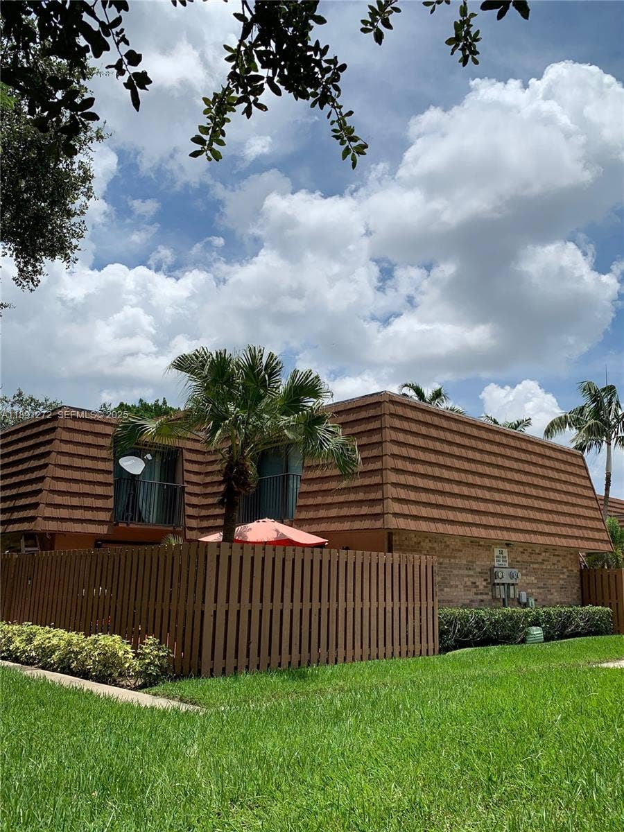 2561 Camelot Court, Cooper City, Cooper City, FL 33026 Front exterior