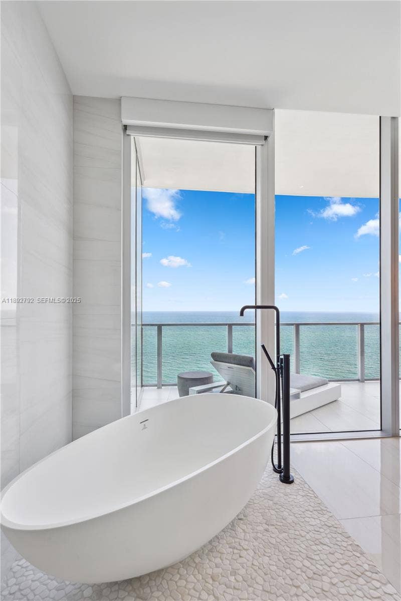 2200 N Ocean Boulevard, #S2301, Fort Lauderdale, FL 33305 Photo 20