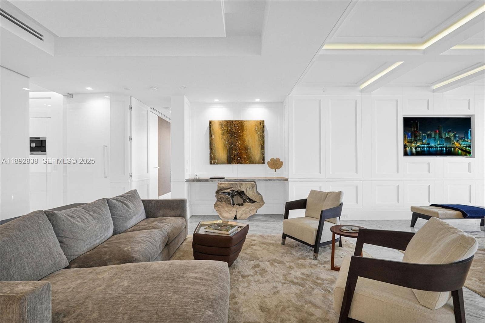 9701 Collins Avenue, #2104S, Bal Harbour, FL 33154 Photo 2