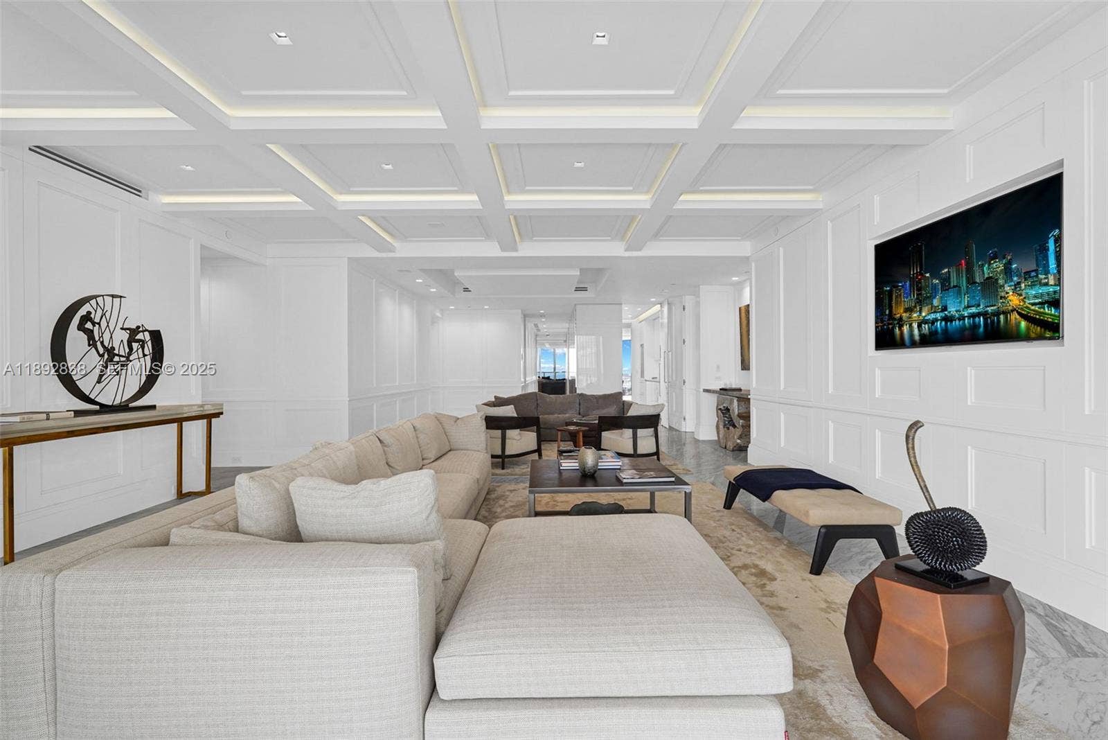 9701 Collins Avenue, #2104S, Bal Harbour, FL 33154 Photo 12