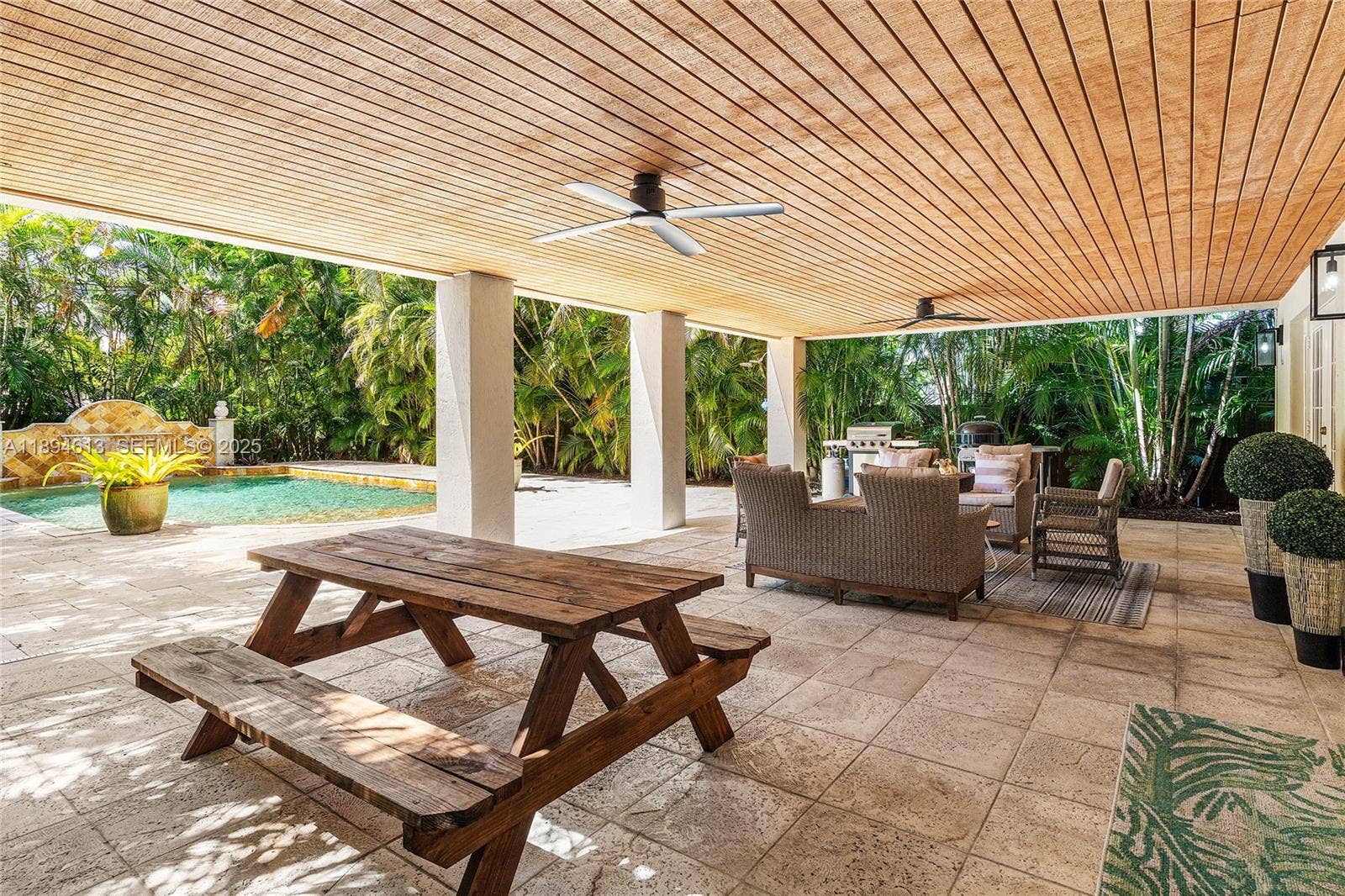 12 NE 26th Street, Wilton Manors, FL 33305 Photo 6