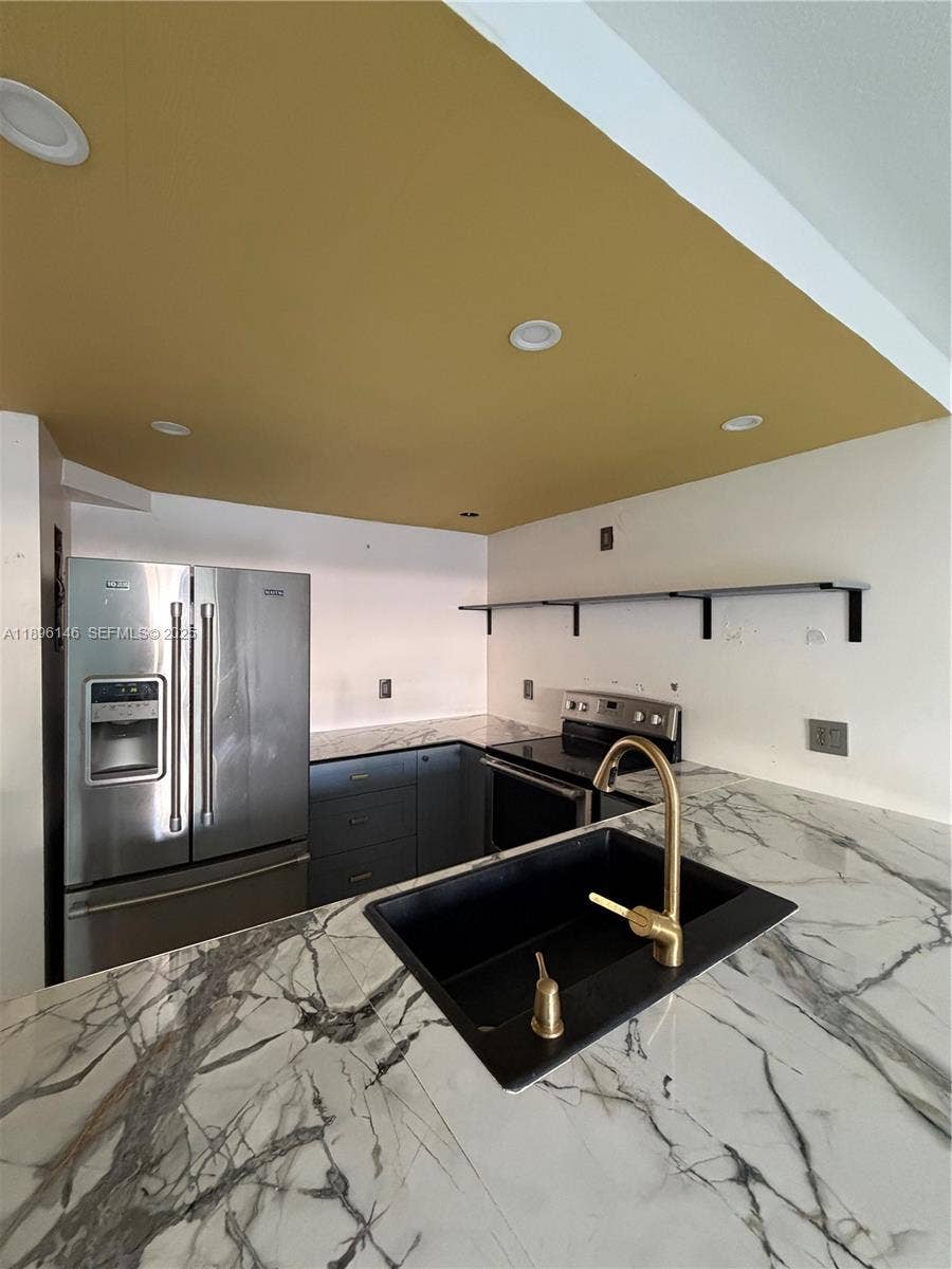 Property photo for 3002 NE 5th Terrace, #106-B, Wilton Manors, FL