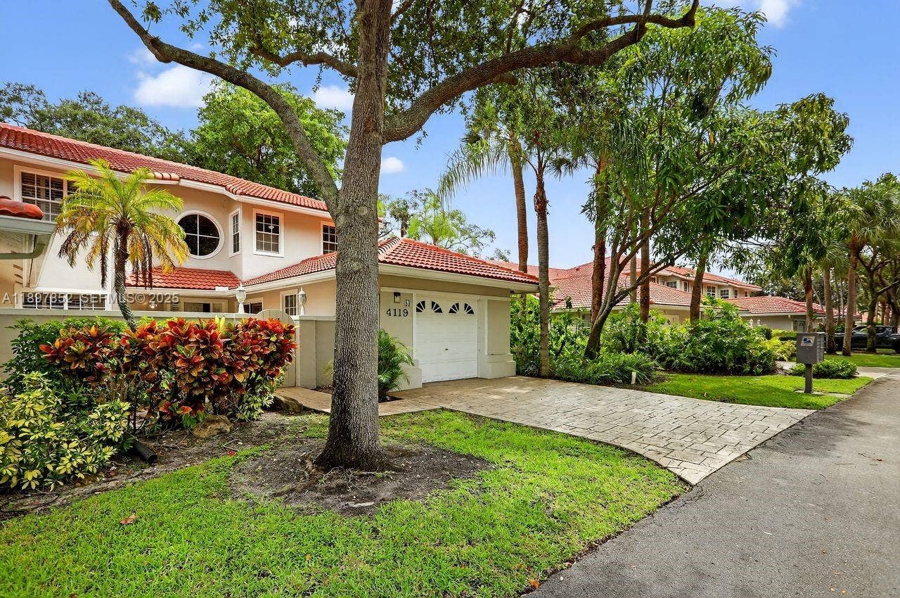 4119 W Palm Aire Drive, #A4, Pompano Beach, FL 33069 Photo 2