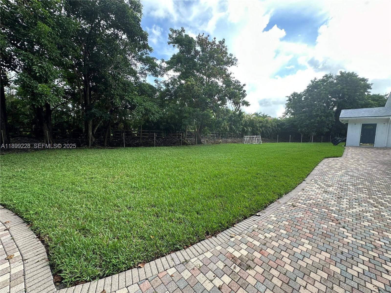 6300 SW 181st Lane, Southwest Ranches, FL 33331 Photo 12