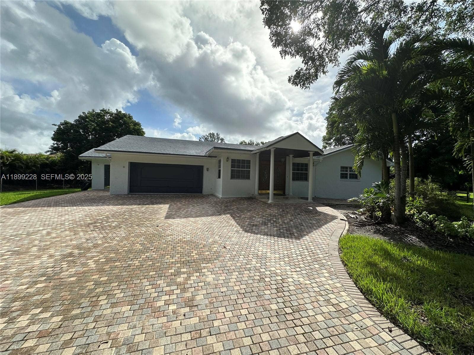 6300 SW 181st Lane, Southwest Ranches, FL 33331 Photo 7