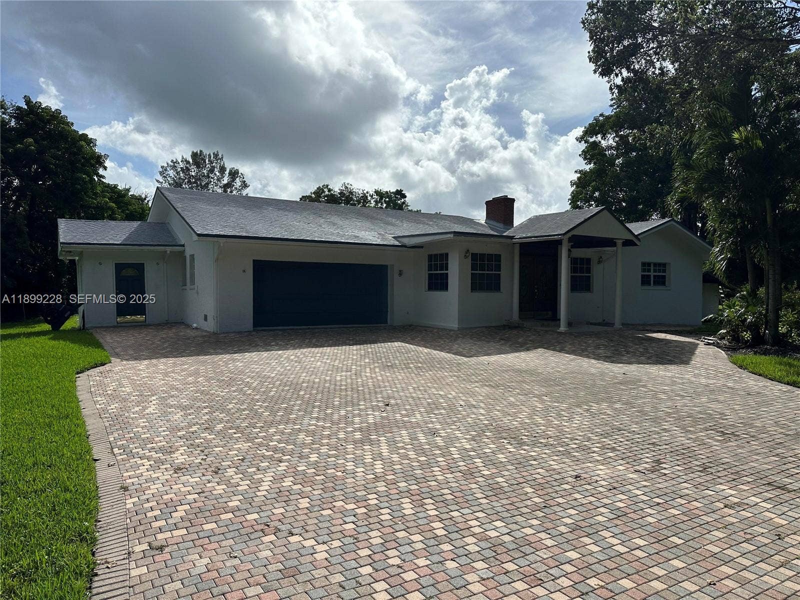 6300 SW 181st Lane, Southwest Ranches, FL 33331 Photo 4