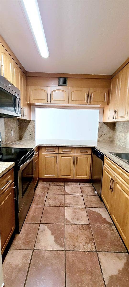 9410 Live Oak Place, #109, Davie, FL 33324 Photo 8