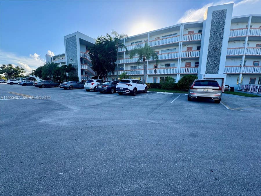 Property photo for 1011 Westbury F, #1011, Deerfield Beach, FL