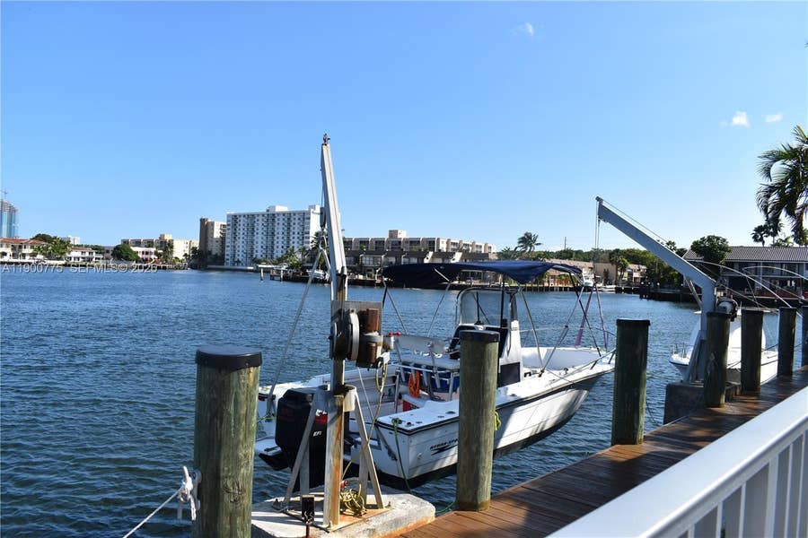 Property photo for 16570 NE 26th Avenue, #3C, North Miami Beach, FL