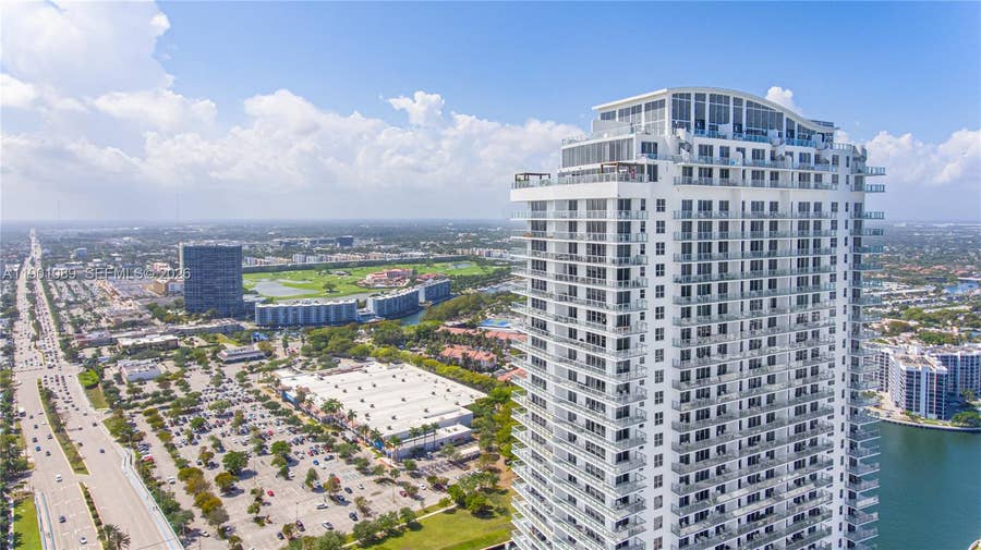 Property photo for 4010 S Ocean Drive, #R1709, Hollywood, FL