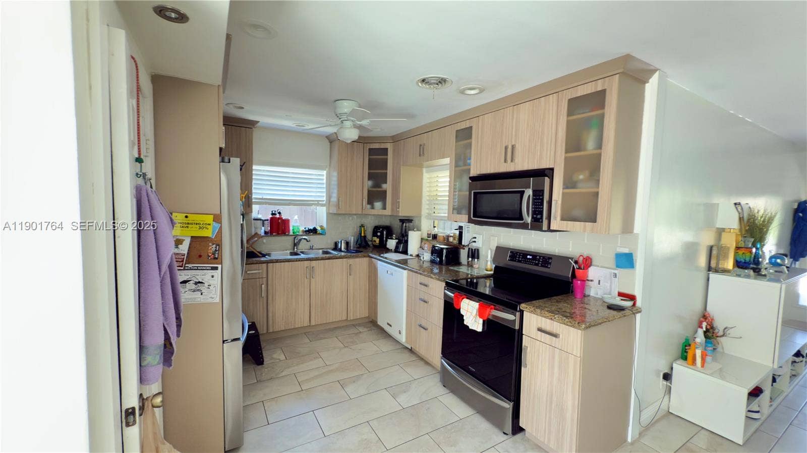 800 NW 29th Street, Wilton Manors, FL 33311 Photo 4