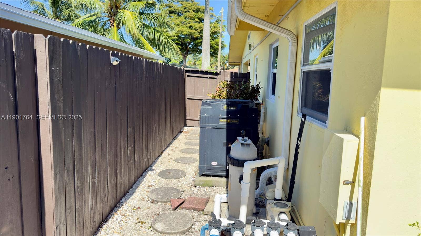 800 NW 29th Street, Wilton Manors, FL 33311 Photo 22