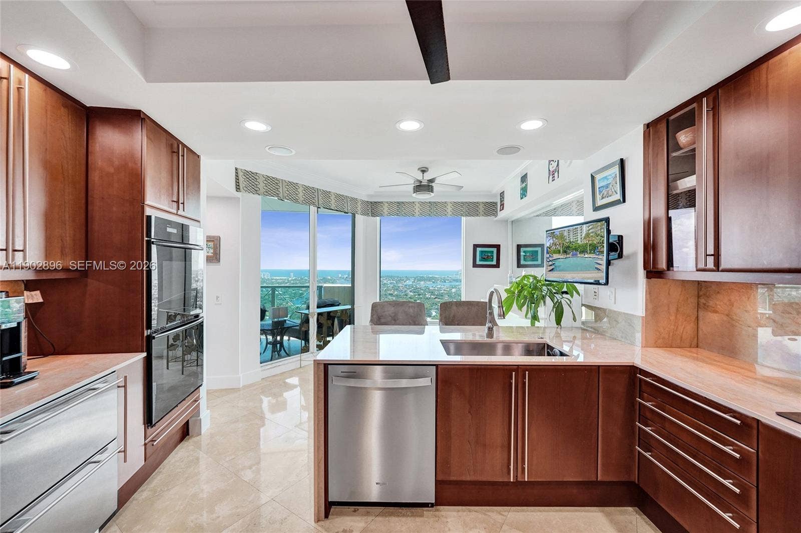 411 N New River Drive E, #3703, Fort Lauderdale, FL 33301 Photo 22