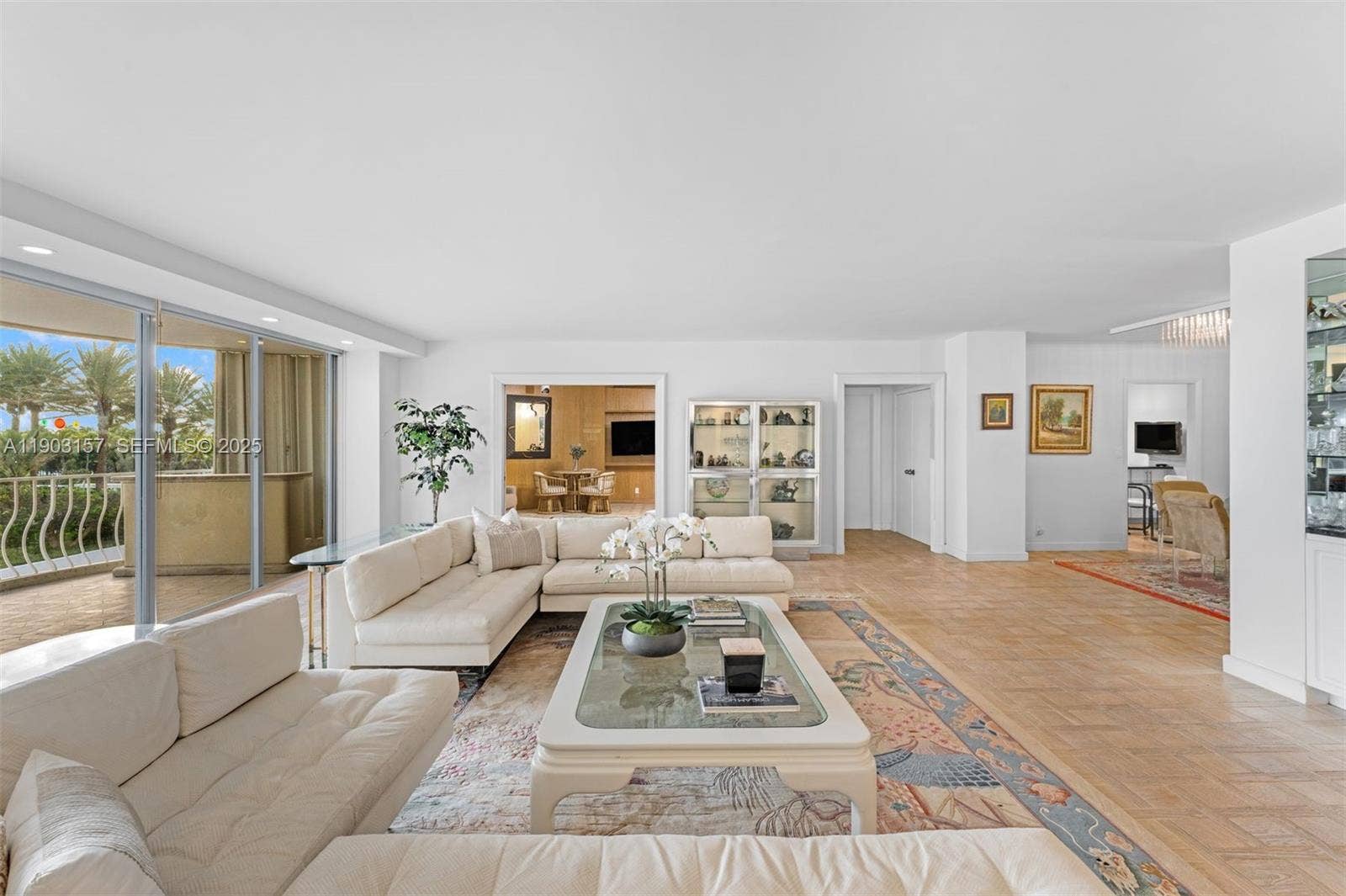 10155 Collins Avenue, #307, Bal Harbour, FL 33154 Photo 2