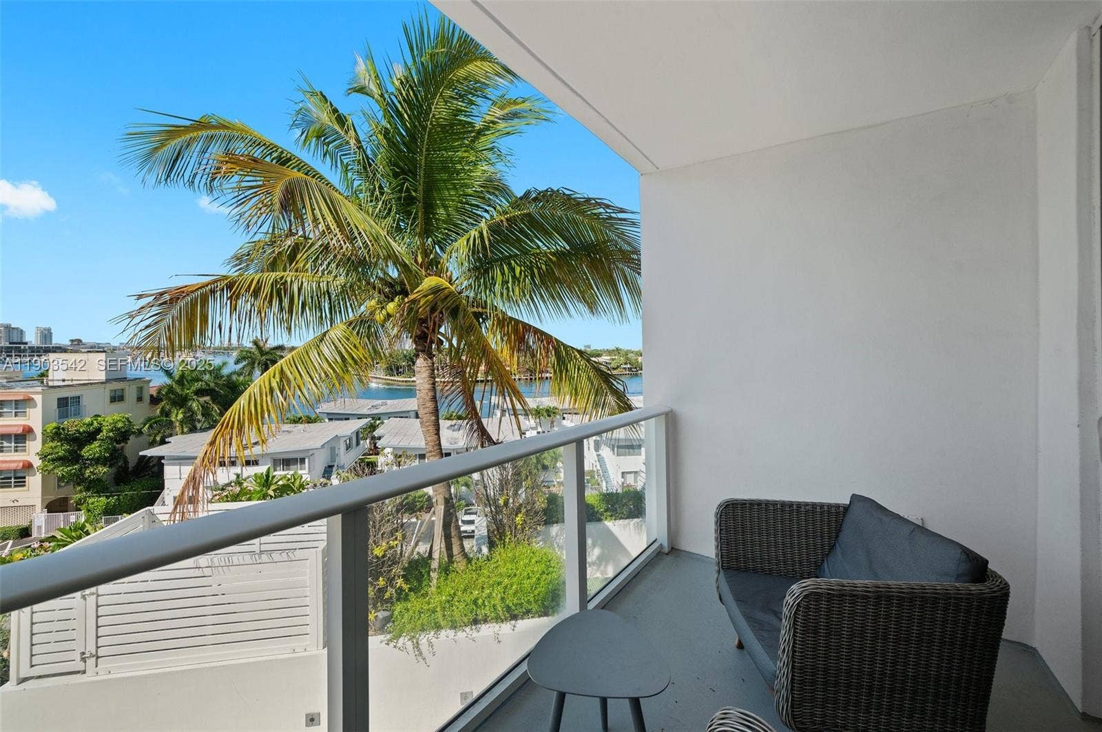 401 N Birch Road, #505, Fort Lauderdale, FL 33304 Photo 11