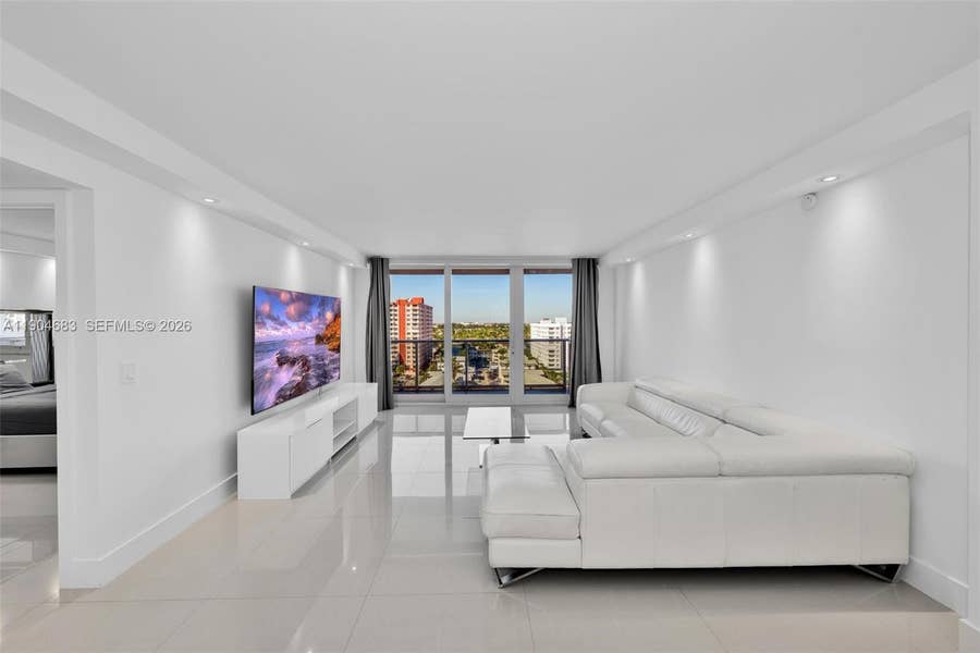 Property photo for 3140 S Ocean Drive, #1011, Hallandale Beach, FL