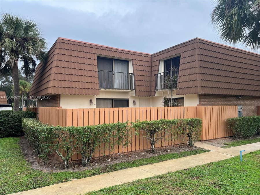 Property photo for 157 Heritage Way, West Palm Beach, FL