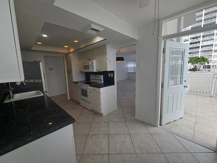 Property photo for 18041 Biscayne Boulevard, #204, Aventura, FL
