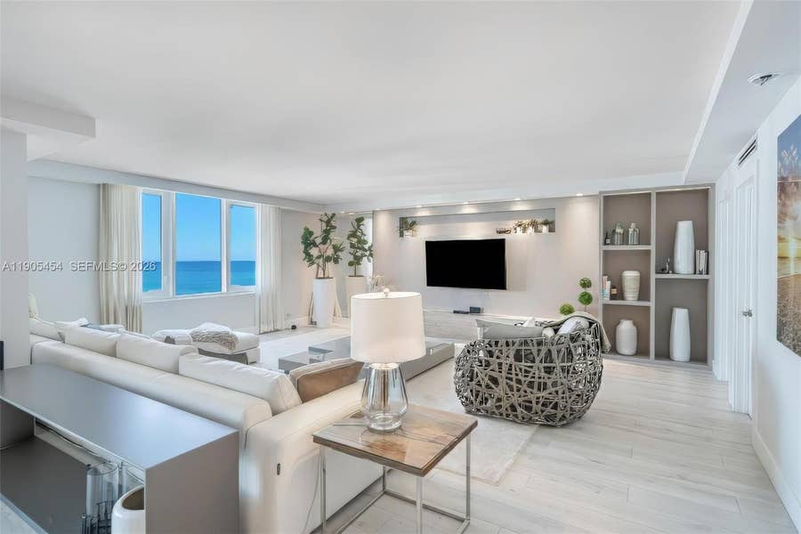 Property photo for 2301 Collins Avenue, #1414/1415, Miami Beach, FL