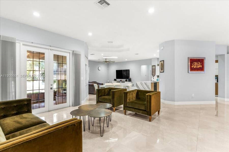 Property photo for 4074 SW 140th Avenue, Davie, FL