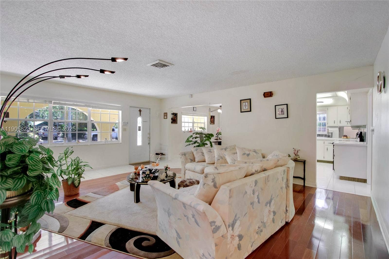 6013 Rose Terrace, Plantation, FL 33317 Photo 3