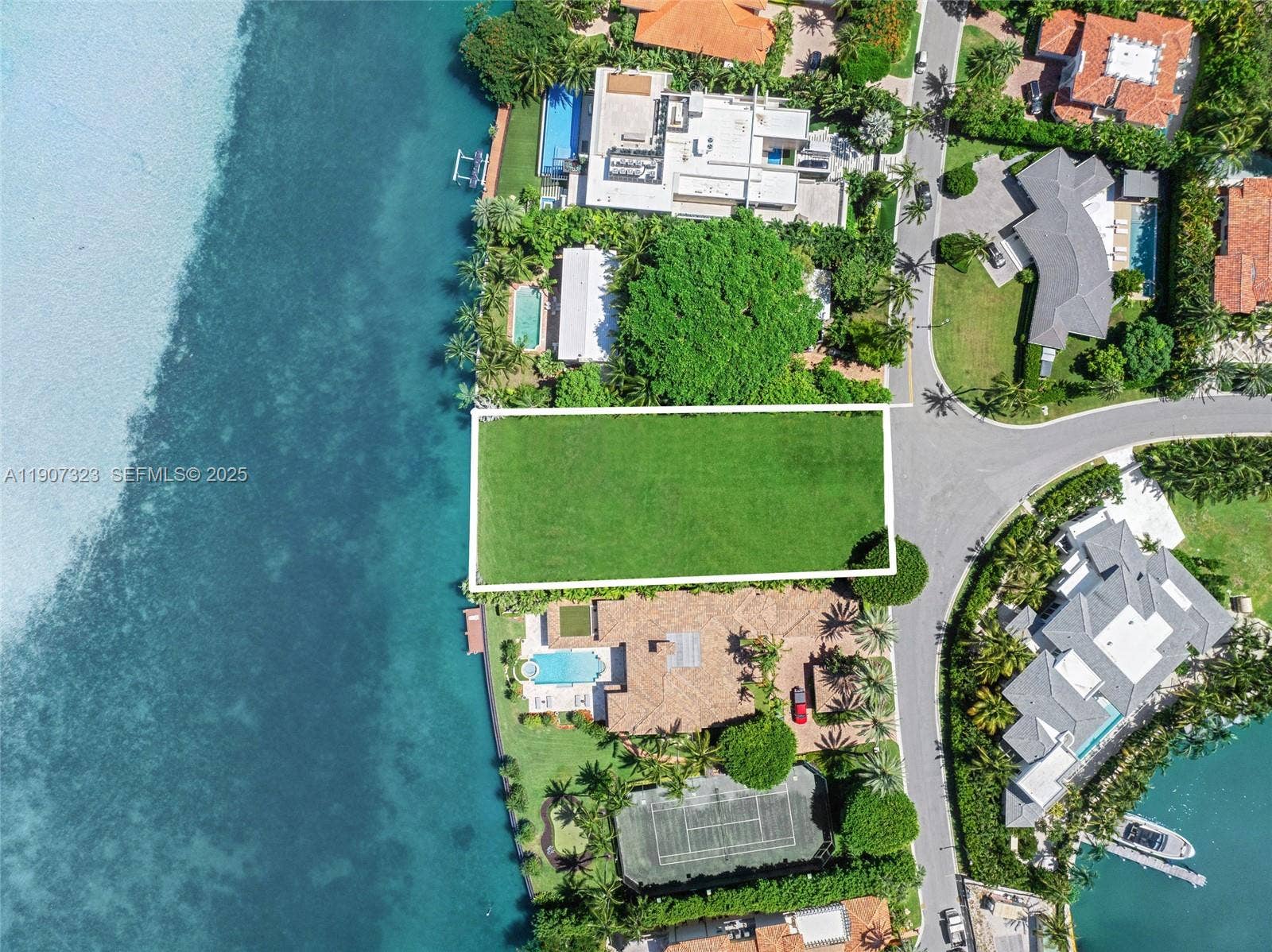 216 Bal Bay Drive, Bal Harbour, FL 33154 Photo 8