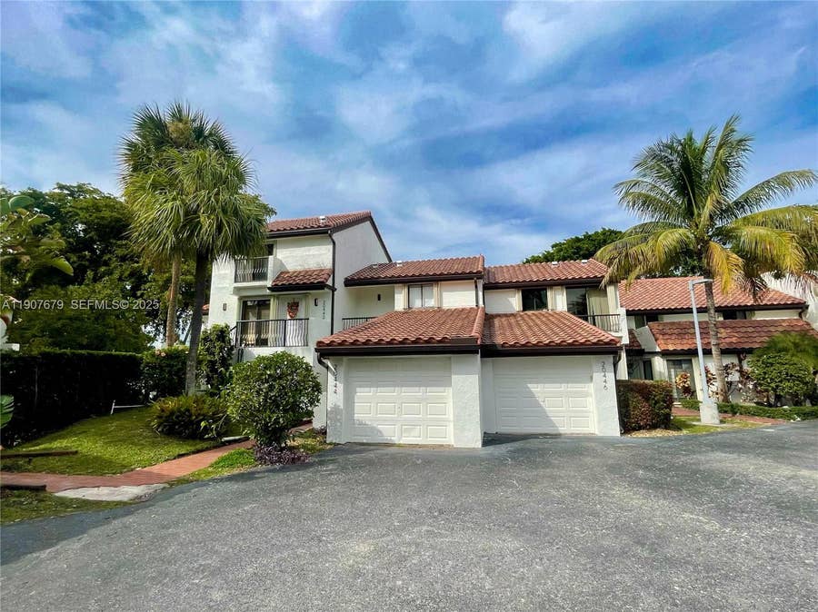 Property photo for 20444 NE 34th Court, #12, Aventura, FL