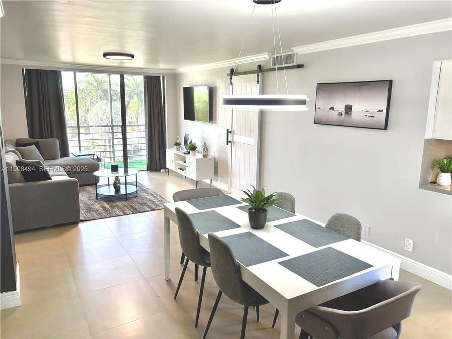 Property photo for 20500 W Country Club Drive, #501, Aventura, FL