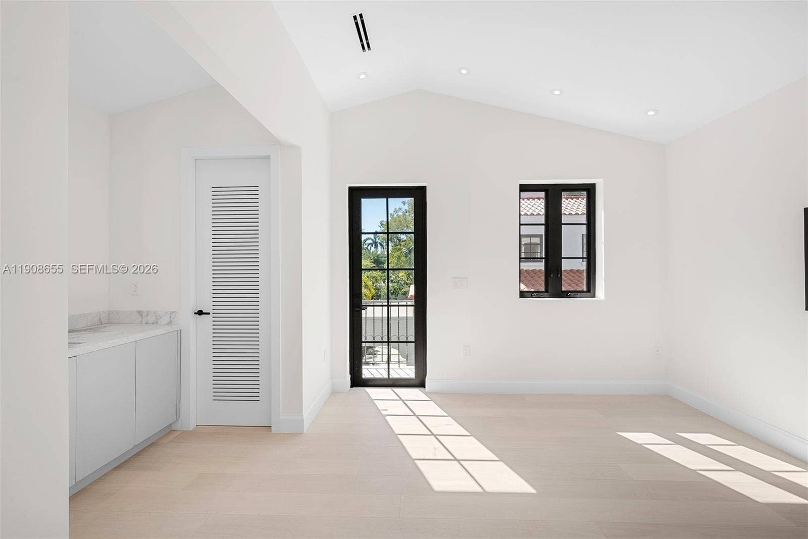 601 NE 56th Street, Miami, FL 33137 Photo 59