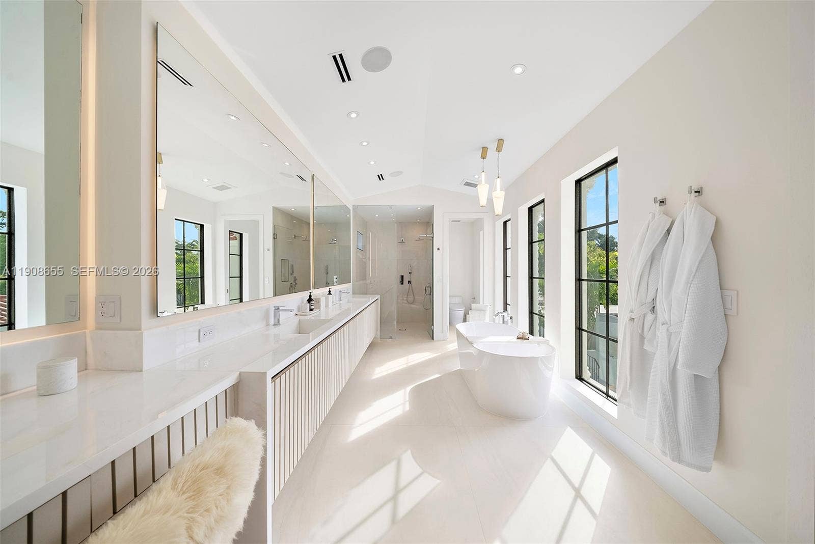 601 NE 56th Street, Miami, FL 33137 Photo 37
