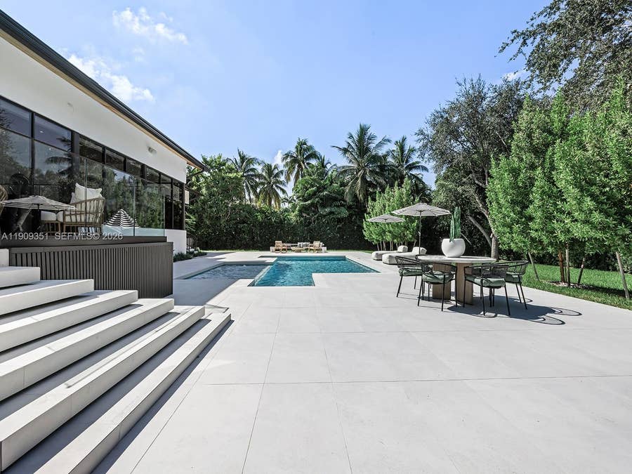 Property photo for 7910 Los Pinos Circle, Coral Gables, FL