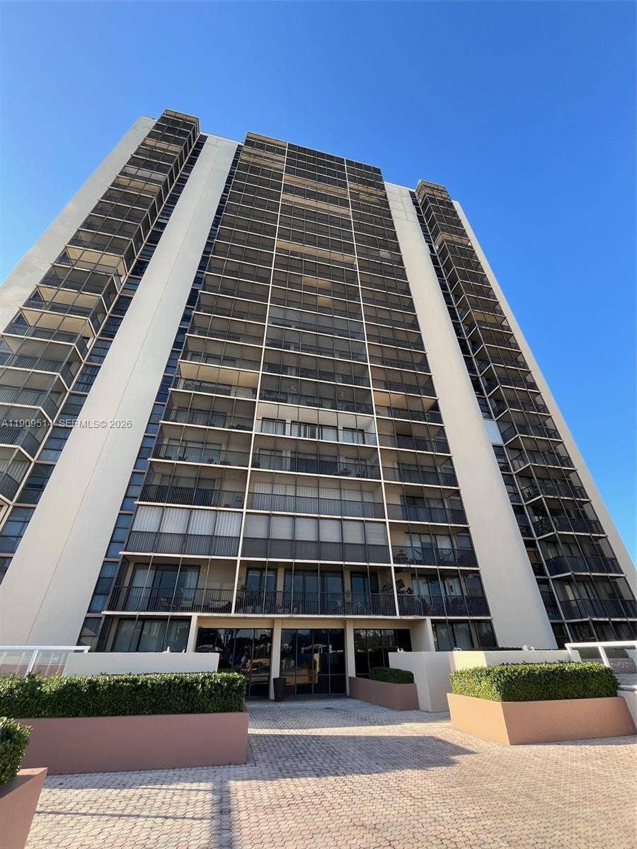 Property photo for 20301 W Country Club Drive, #625, Aventura, FL