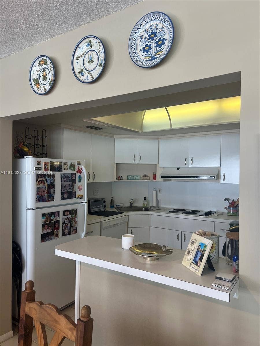 3800 Galt Ocean Drive, #1403, Fort Lauderdale, Fort Lauderdale, FL 33308 Photo 14
